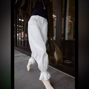 CONTRAST STITCH PANTS